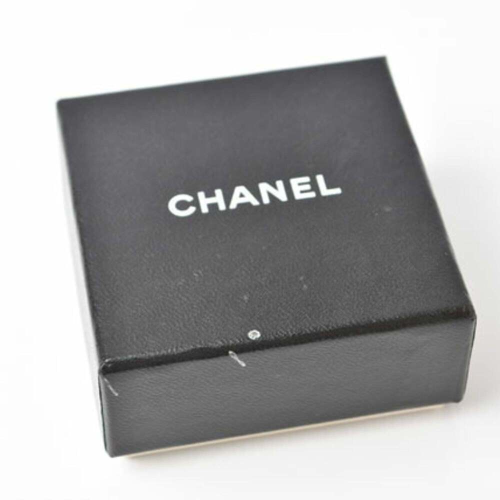 CHANEL Authentic Gold Logo Brooch - Picture 5 of 5